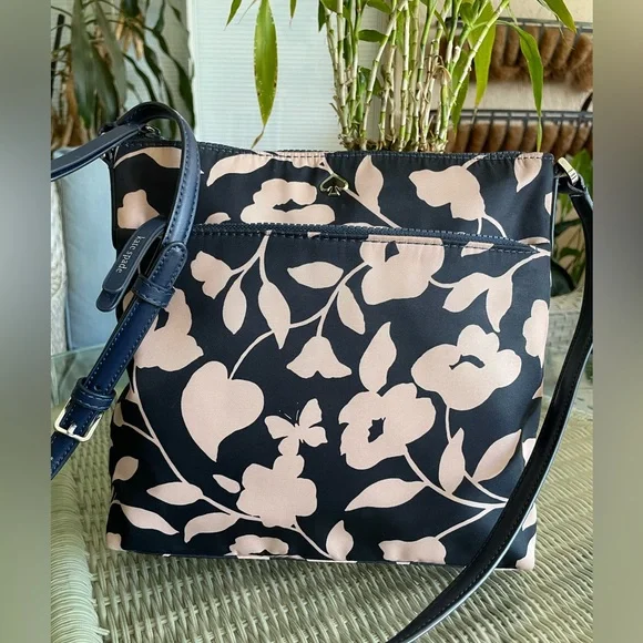Kate Spade Jae Garden Vine Flat Crossbody Floral Nylon Bag - Picture 2 of 11